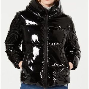 Kendall & Kylie Black Cropped Puffer Coat